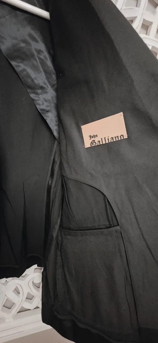 John Galliano Black Blazer image indicator(6)