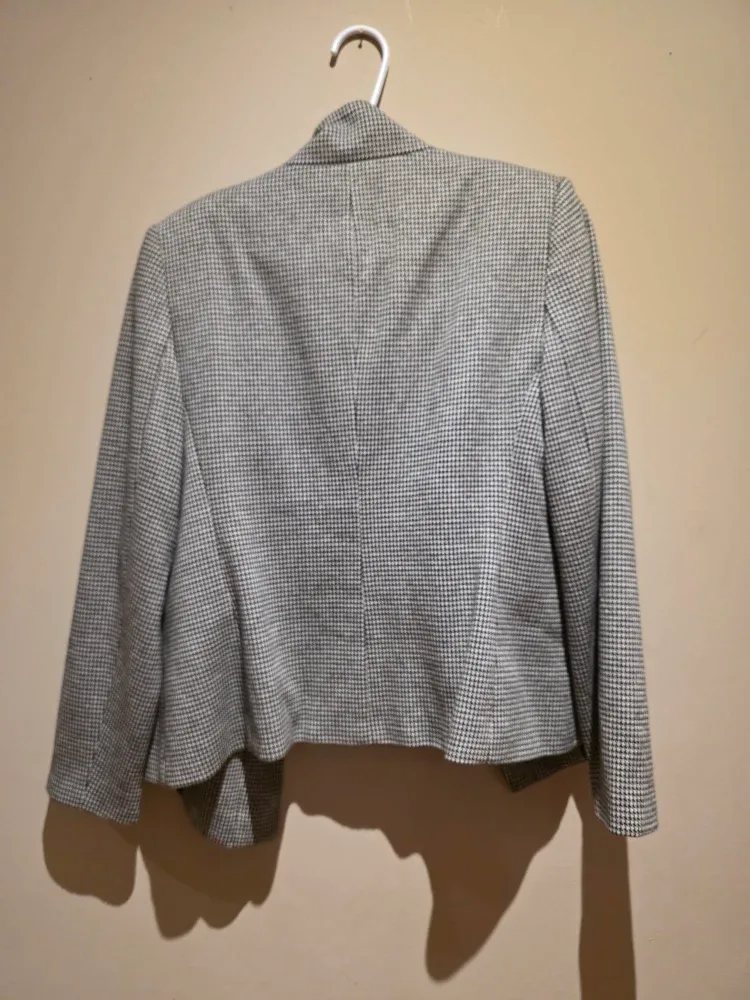 Laura Petites Houndstooth Blazer - Size 4 image indicator(3)