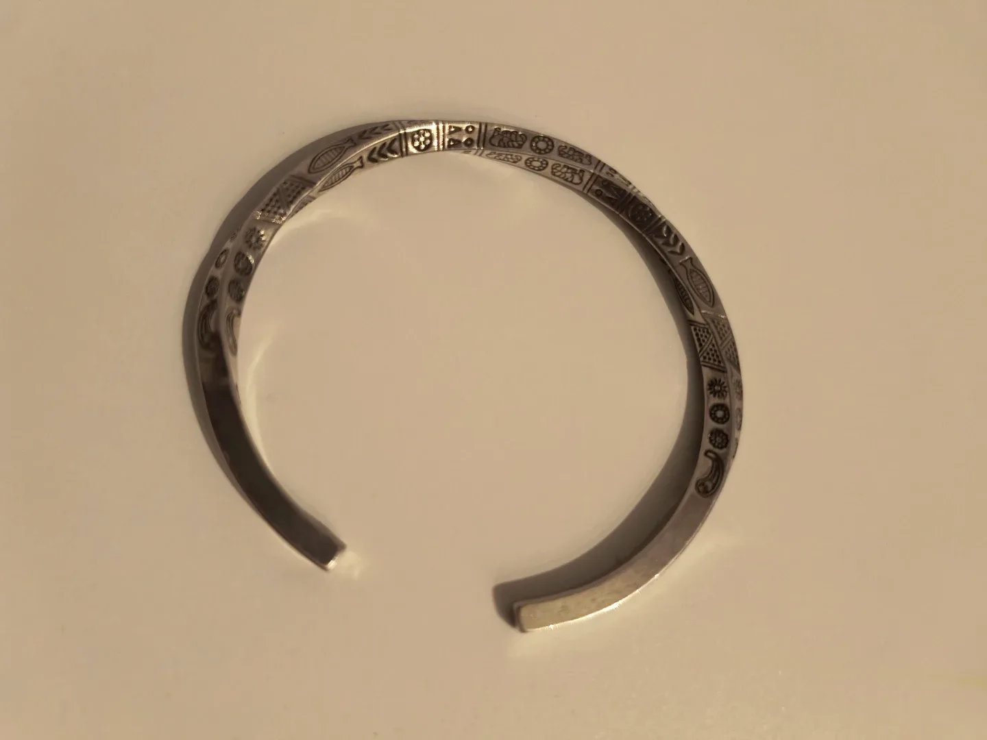 925 Sterling Silver Geometry Totem Design Bracelet (Unisex) image indicator(3)