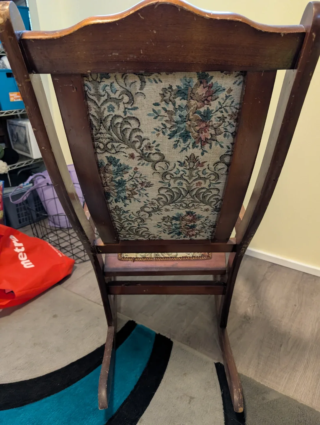 Vintage Floral Rocking Chair image indicator(4)