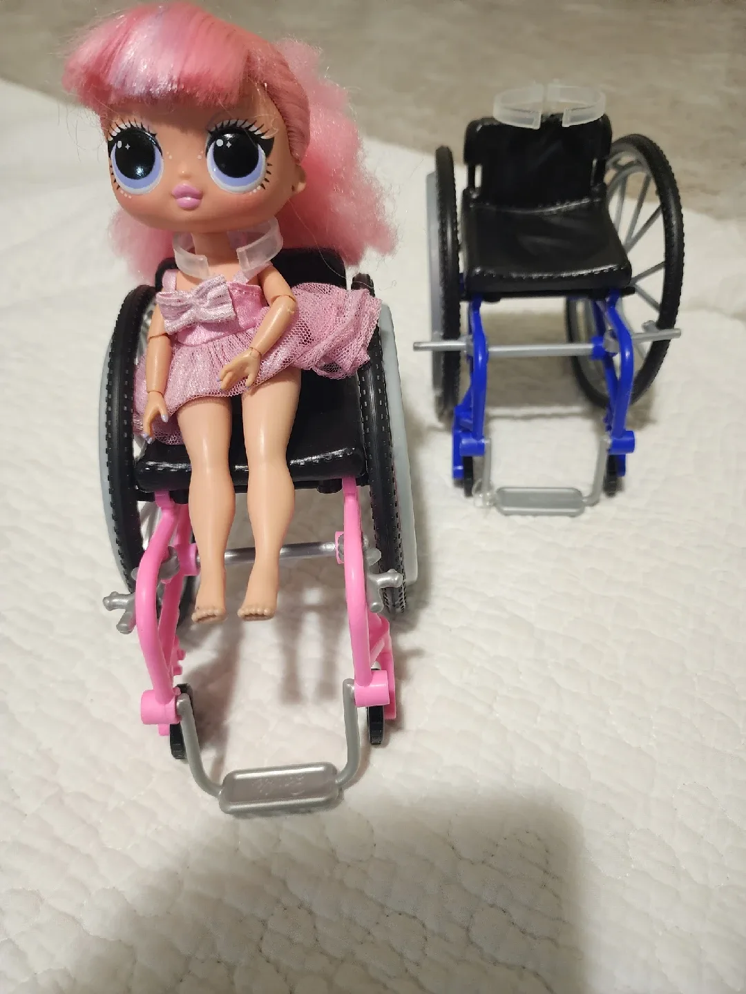 Barbie & Ken Doll Wheelchairs (2) image indicator(3)