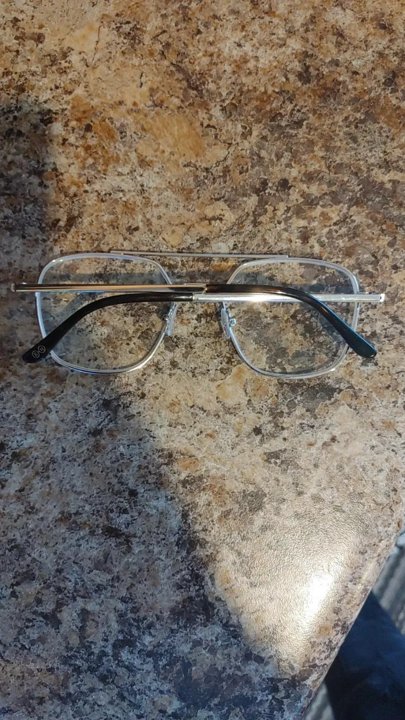 Gold Bailey Nelson glasses image indicator(3)