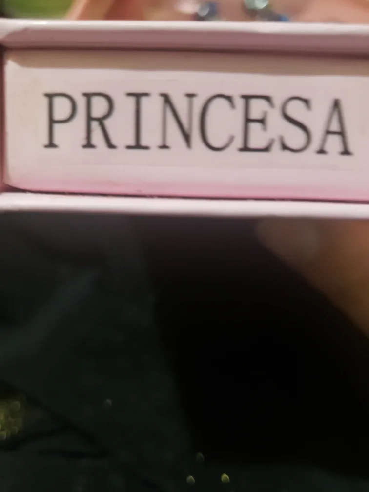 LuEli Beauty Faux Mink Lashes - New image indicator(2)