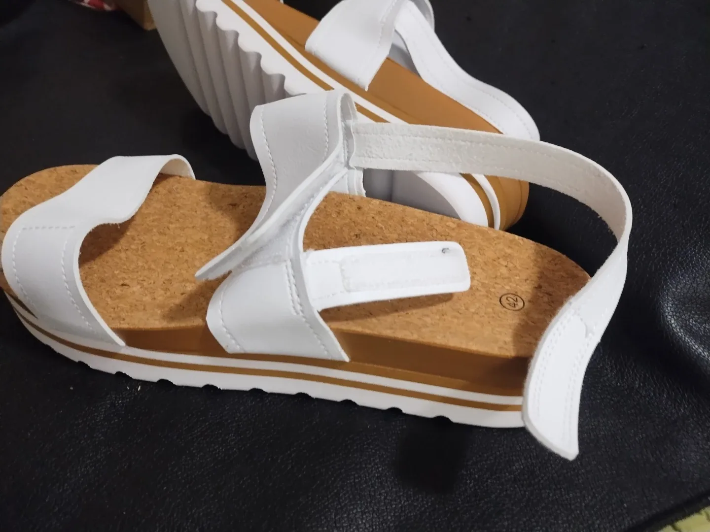Zitop White Platform Sandals - Size 12 (New) image indicator(7)