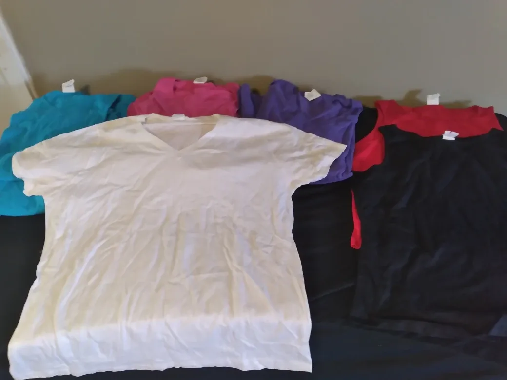 Clothing- women's Xl