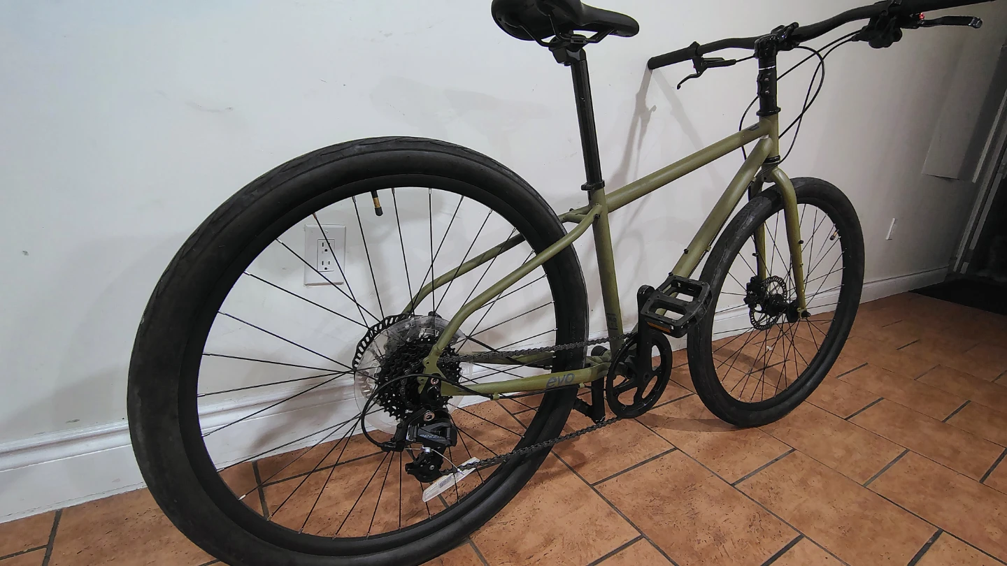 EVO TRNST commuter bike - Olive Green (Medium) - photo 3