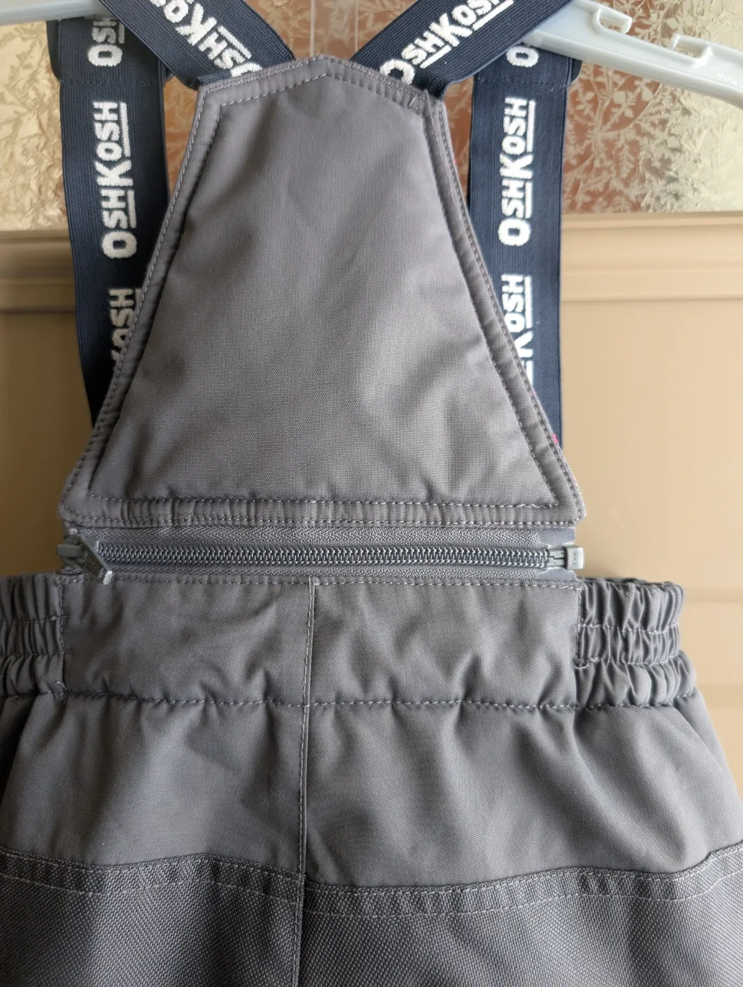 Girls sz 5 Osh kosh snow pants image indicator(3)