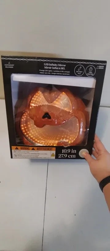 Ashland Halloween LED Infinity Mirror Pumpkin - NEW