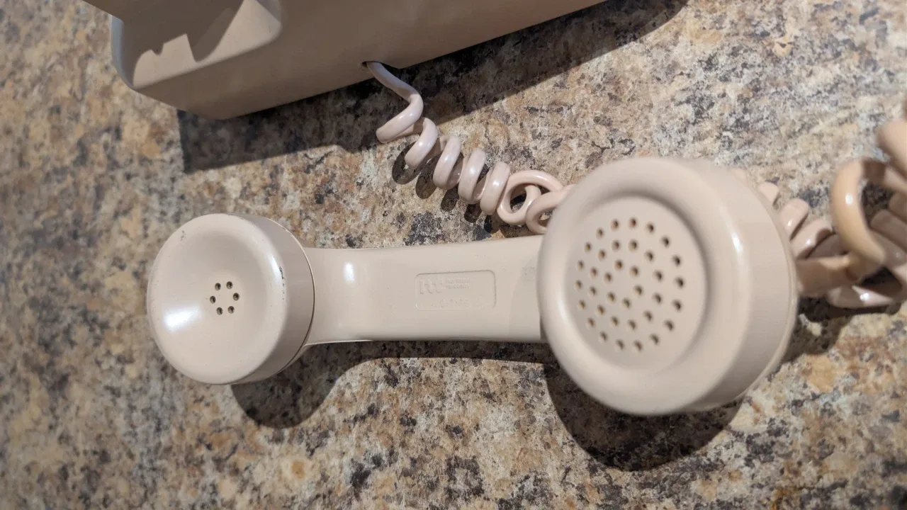 Vintage Bell Rotary Phone image indicator(9)