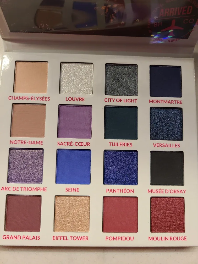 BH Cosmetics Paris 16 Color Eyeshadow Palette image indicator(2)