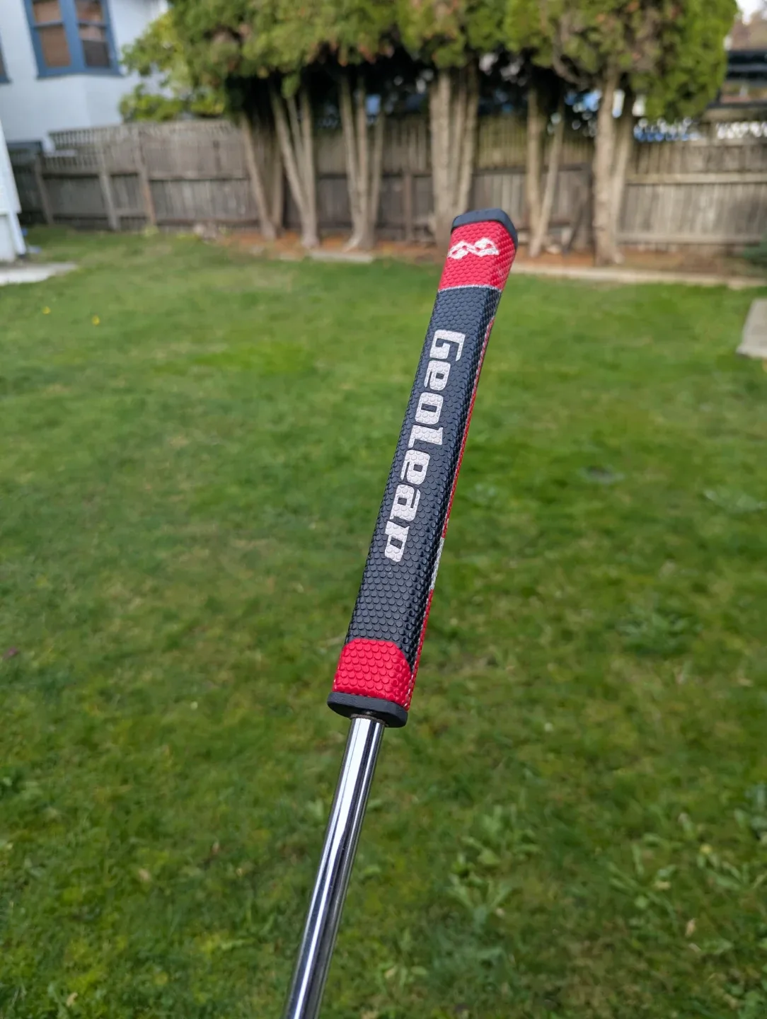 Odyssey Dual Force Rossie I Putter image indicator(4)