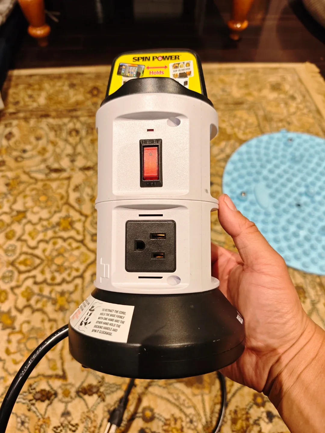 Bell+Howell Spin Power Rotating Outlet Tower image indicator(2)