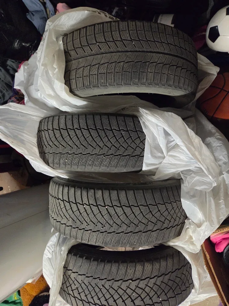 Winter Tires 215/55R17