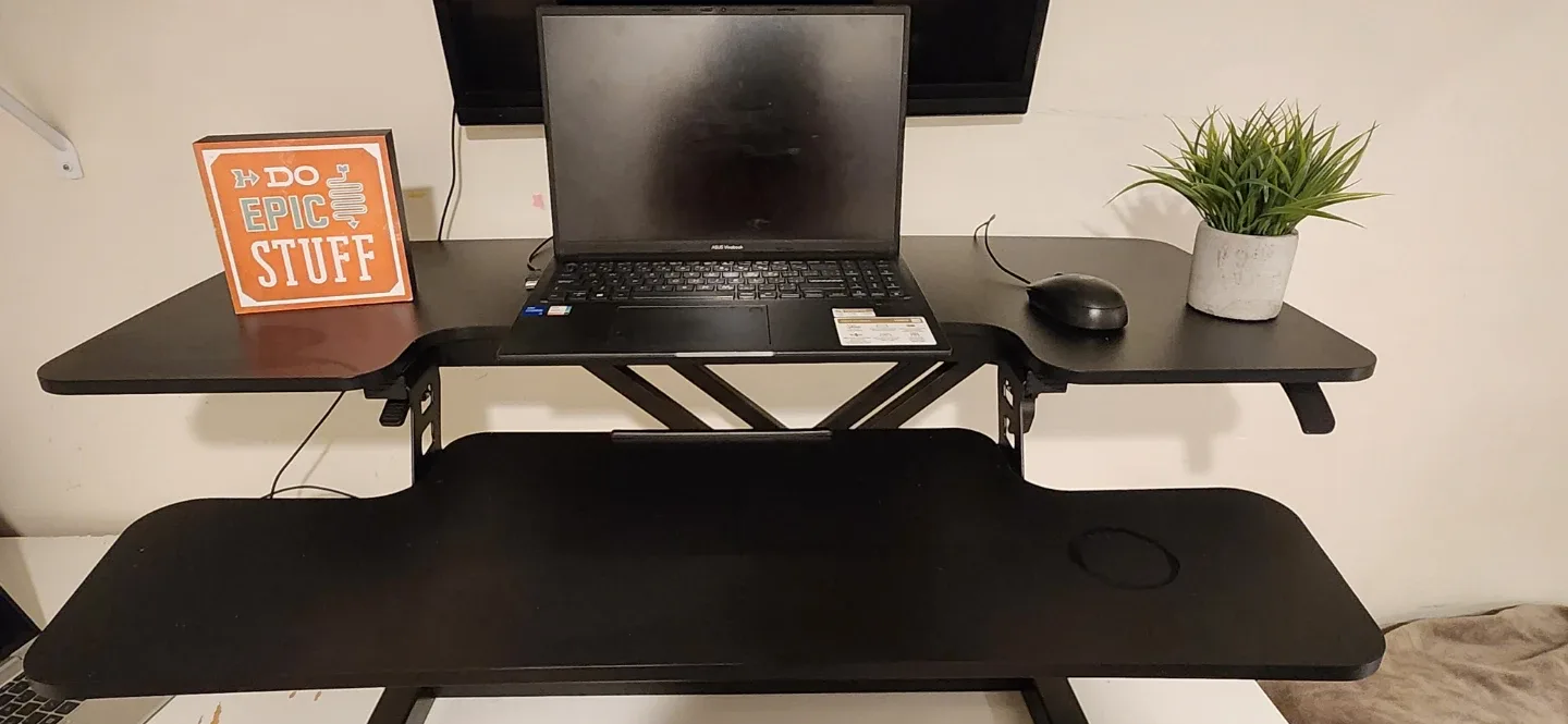 Standing Desk - Black image indicator(3)