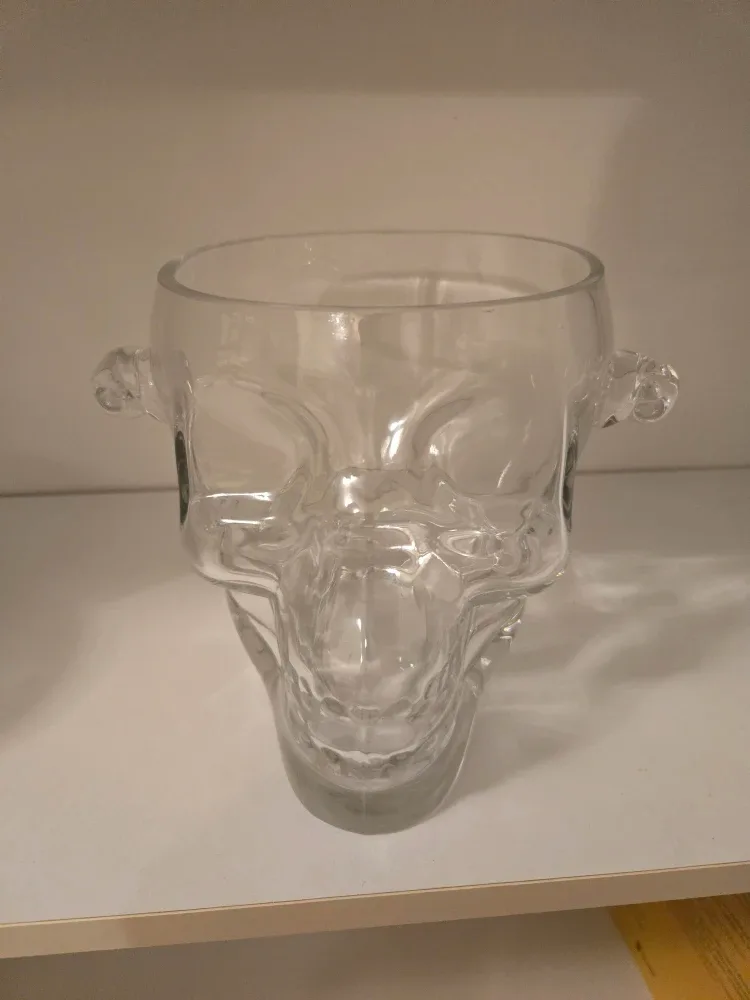 Final Touch Skull Ice Bucket - Brainfreeze Collection image indicator(2)