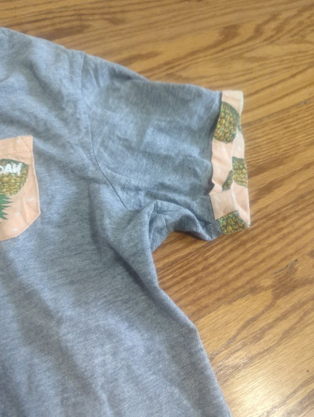Urban Heritage Grey T-Shirt - Size S/P - photo 3
