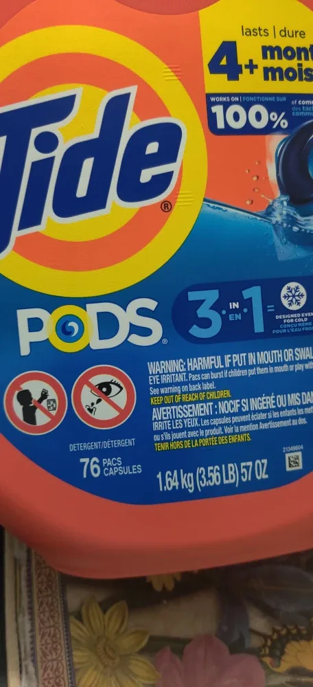 Tide Pods 3-in-1, 76 count image indicator(2)