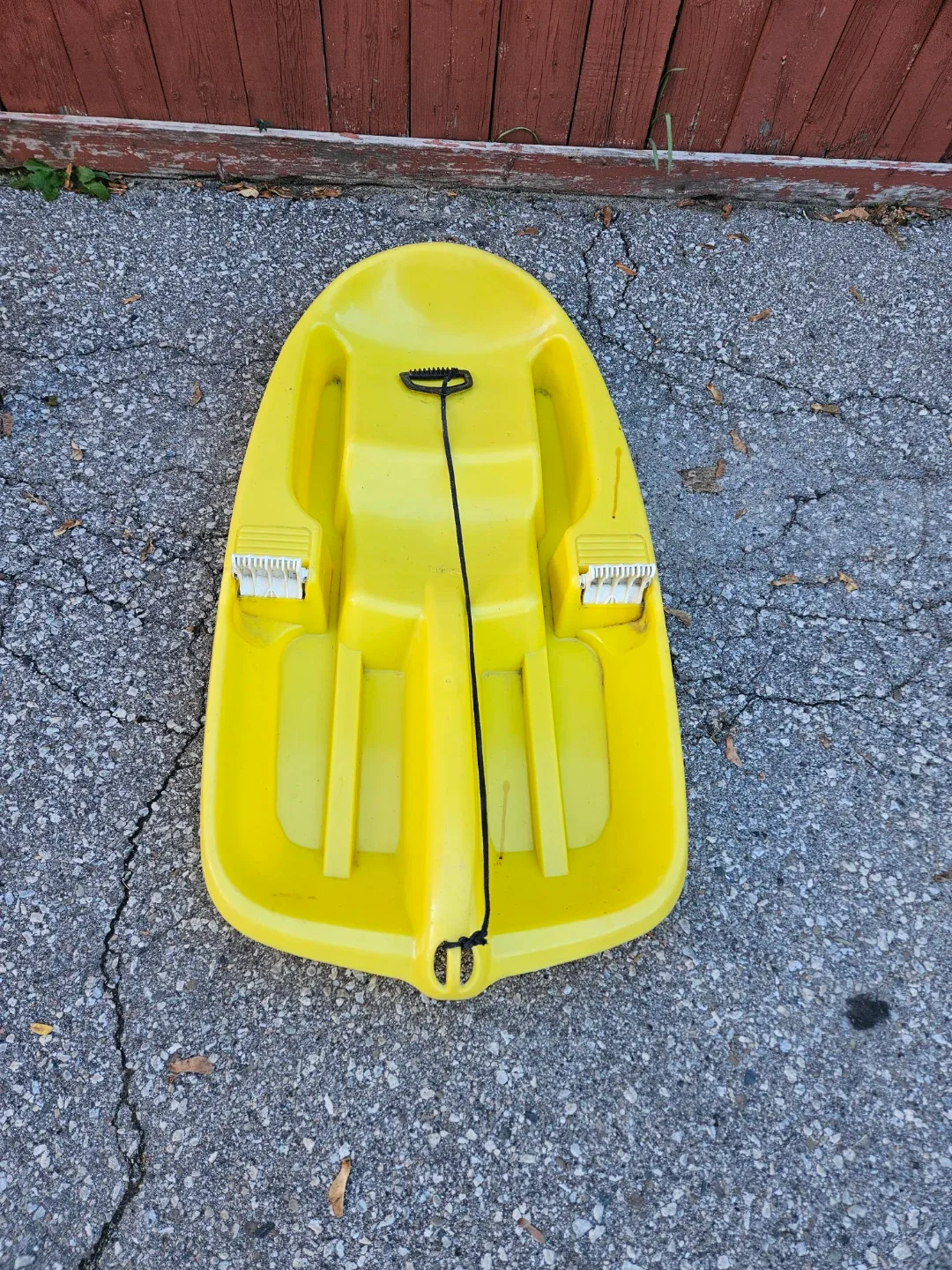 Yellow Snow Sled image indicator(3)