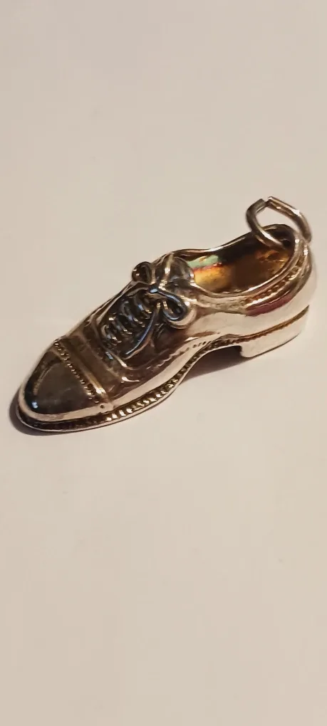 Beautiful Vintage Silver Shoe Charm image indicator(3)