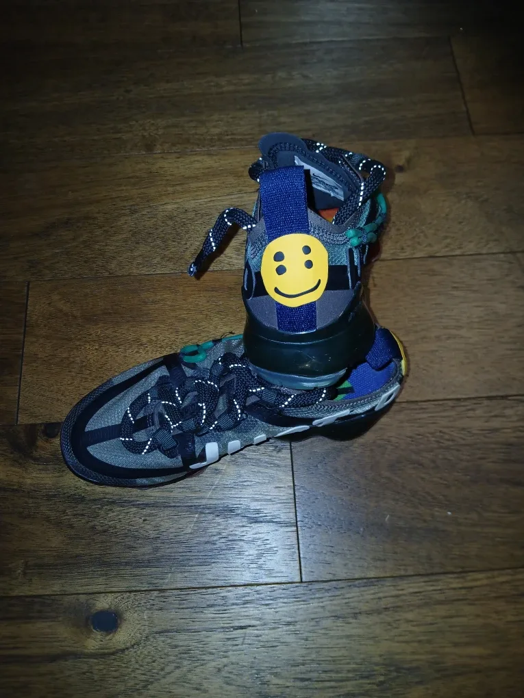 Nike Air VaporMax 2023 Olive/Orange image indicator(6)