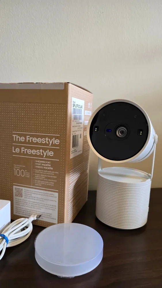 Samsung The Freestyle Projector 2nd Gen