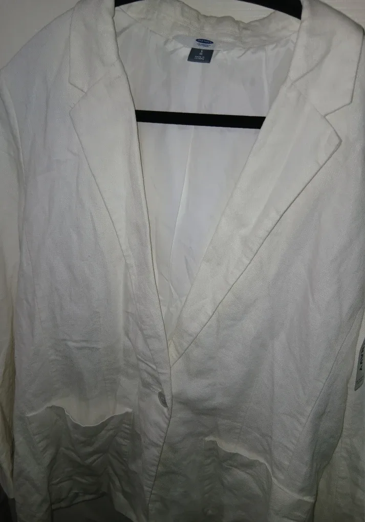 Old Navy White Blazer - Size L image indicator(3)