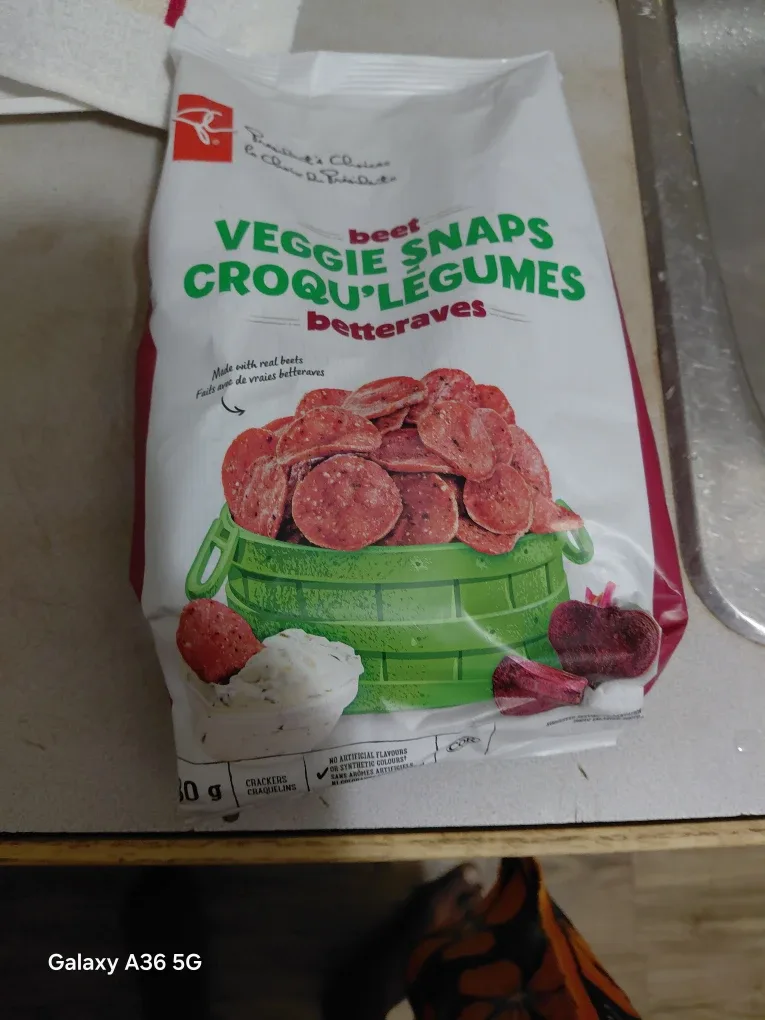 President's Choice Beet Veggie Snaps