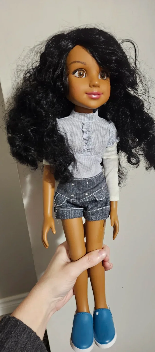 $50 MGA 2009 BFC doll 18"