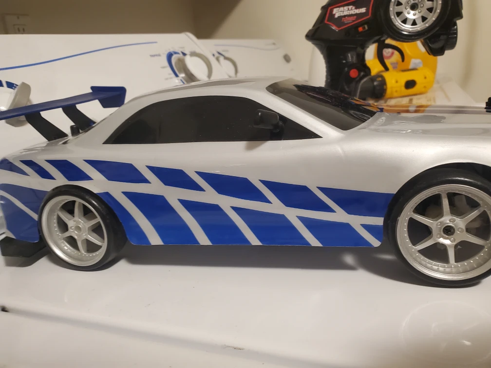 Fast & Furious RC Nissan Skyline GTR - photo 2
