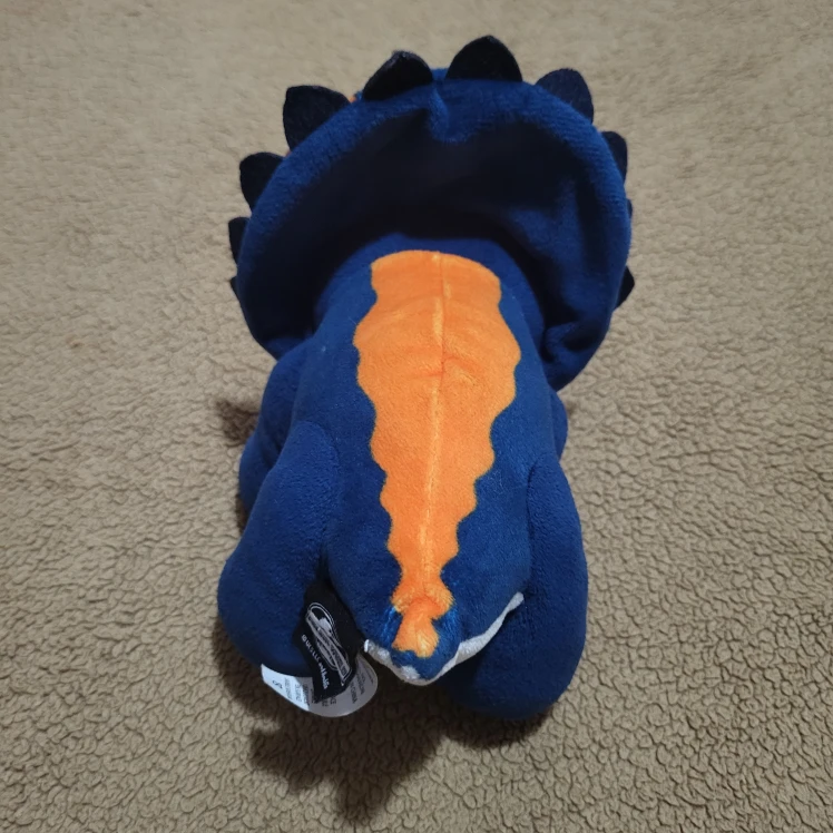 Jurassic World Mattel Triceratops Plush - photo 3