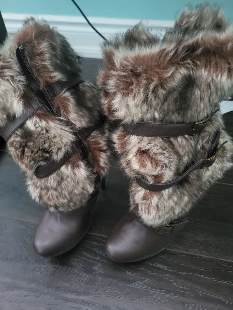 Brown Fur Trim Stiletto Boots image indicator(2)
