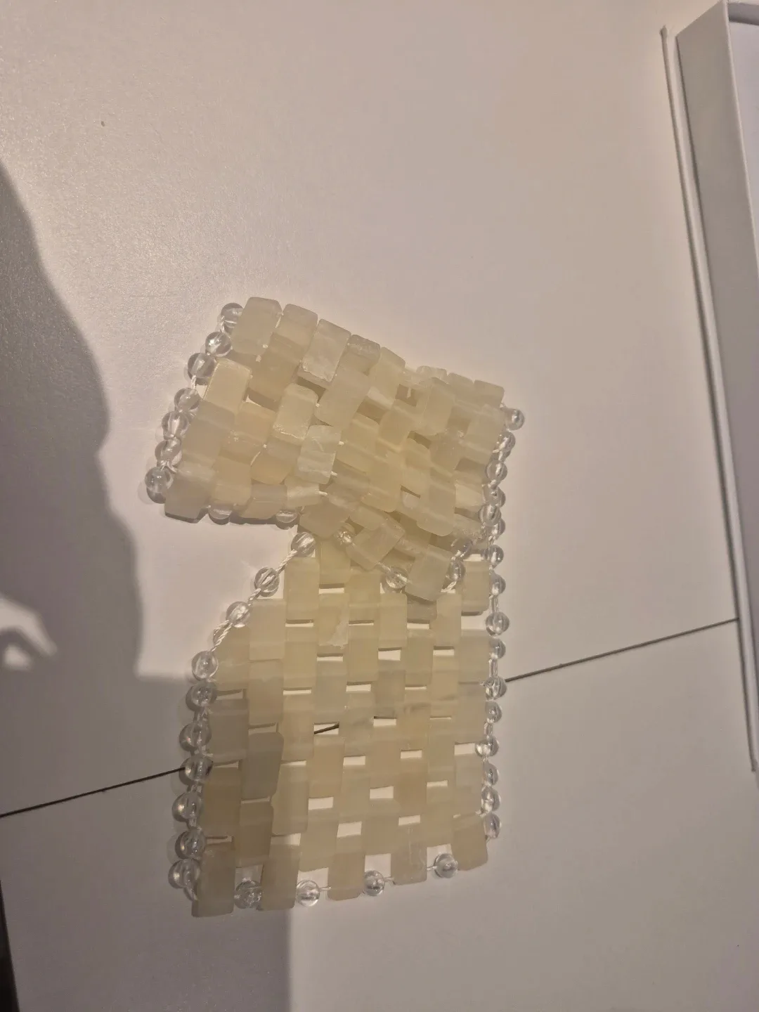 MONAT Jade Eye Mask & Gua Sha Set - New in Box! image indicator(3)