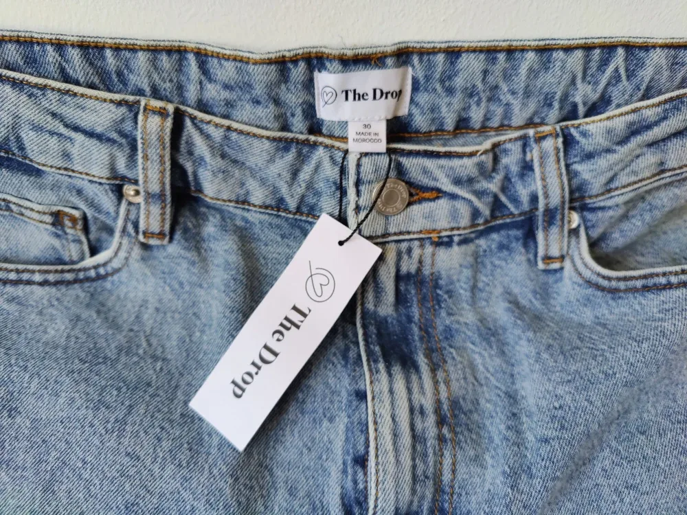 The Drop Women's Vintage Medium Indigo Flare Jeans - Size 30 image indicator(2)