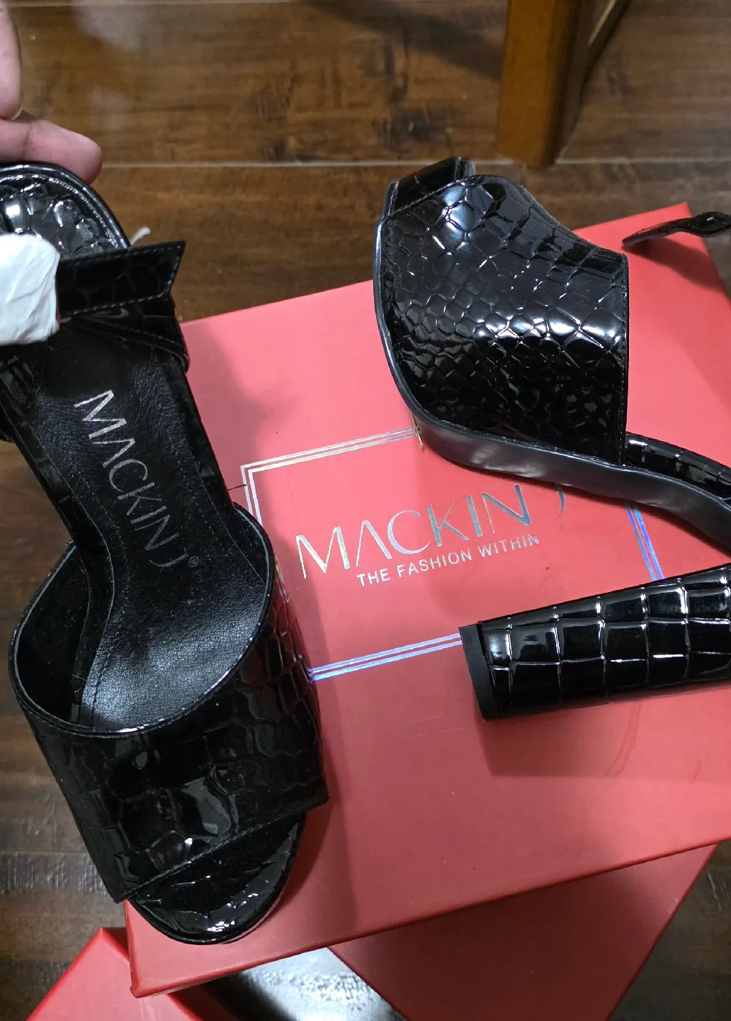 Mackin J Black Platform Heels - Size 7 image indicator(2)