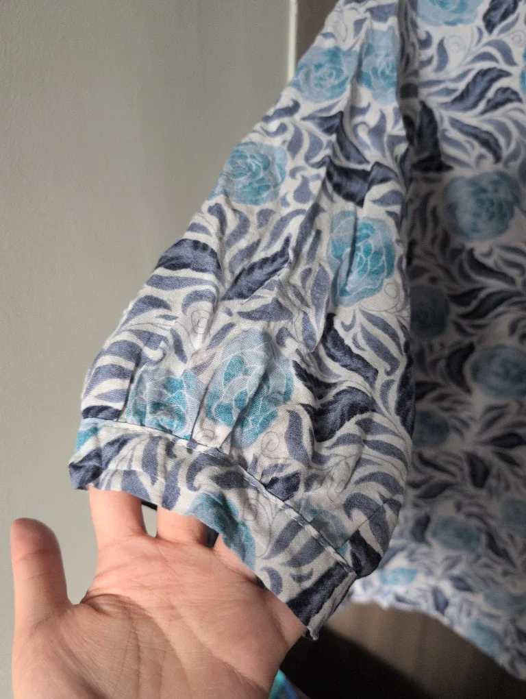 Floral Print Blouse image indicator(2)