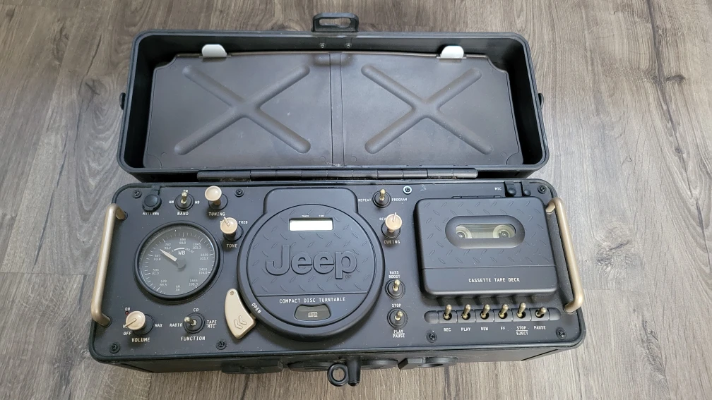 Jeep Vintage  Portable Boombox - photo 2