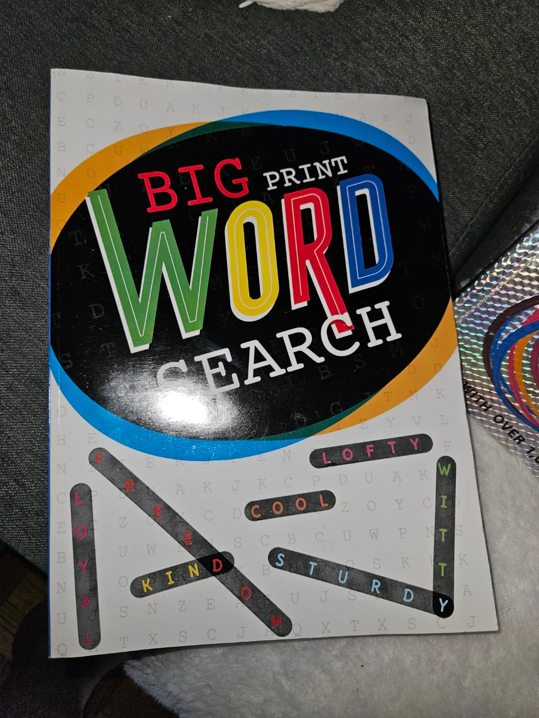 Guinness World Records 2003 & Ripley's Believe It or Not! Books image indicator(2)