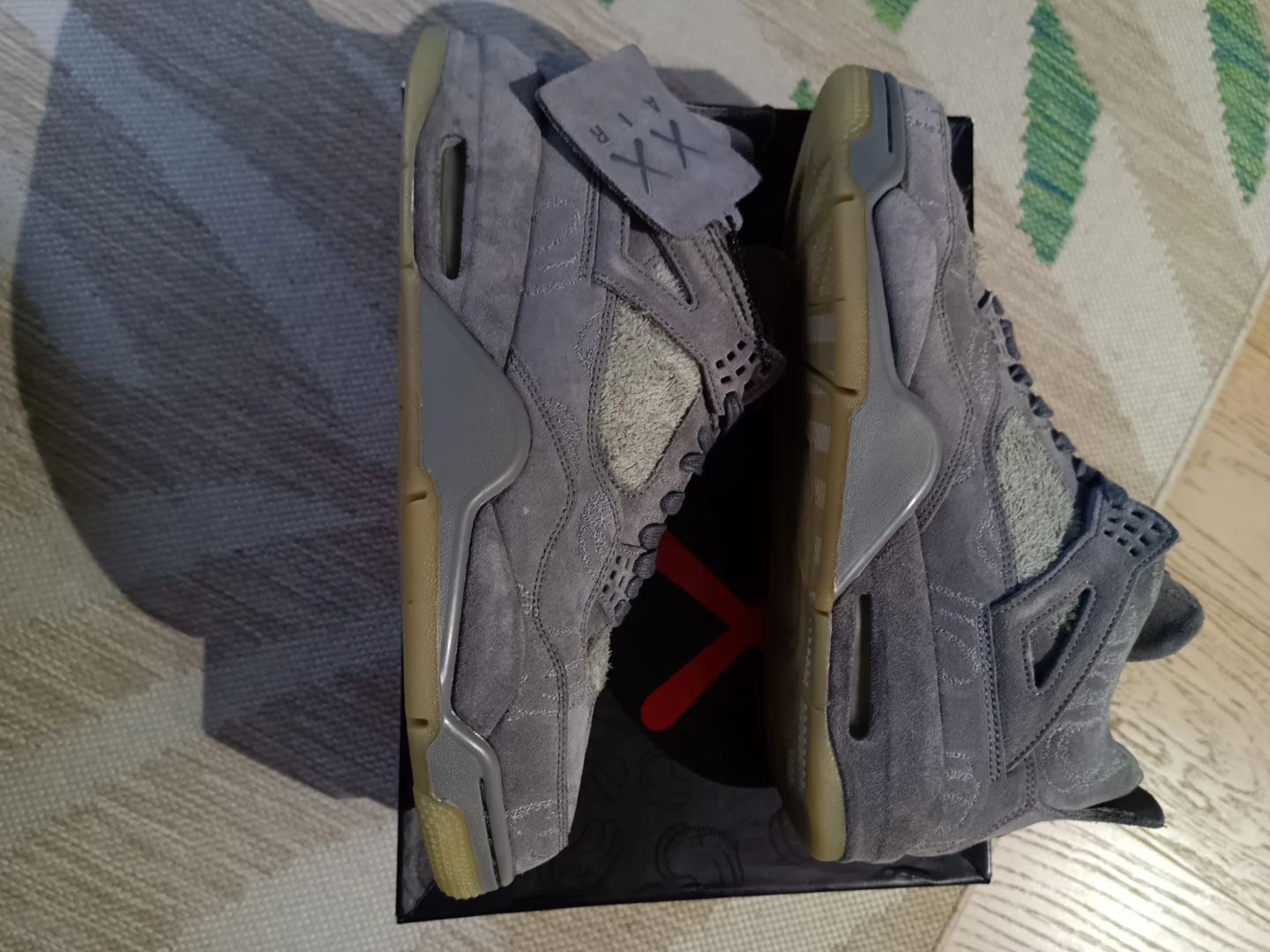 Nike Air Jordan 4 Retro Kaws, Size 12 - photo 4