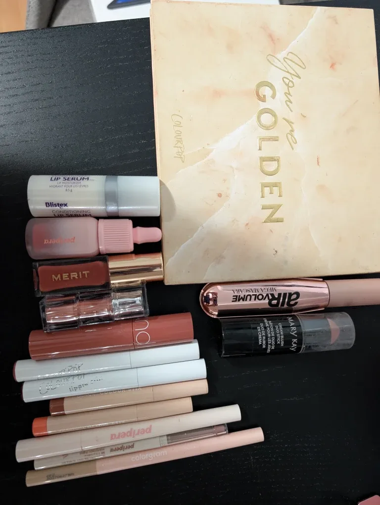 FREE Makeup (Colourpop eyeshadow palette,assorted lip tints)