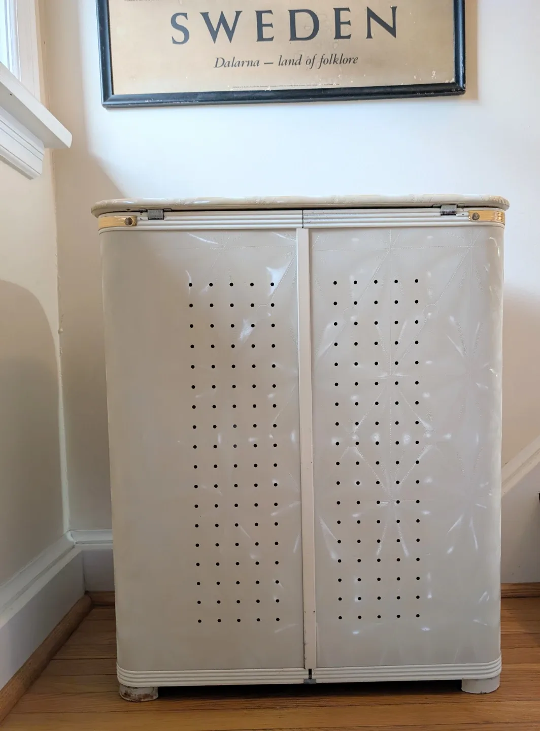 Vintage MCM Hamper Laundry Basket image indicator(3)