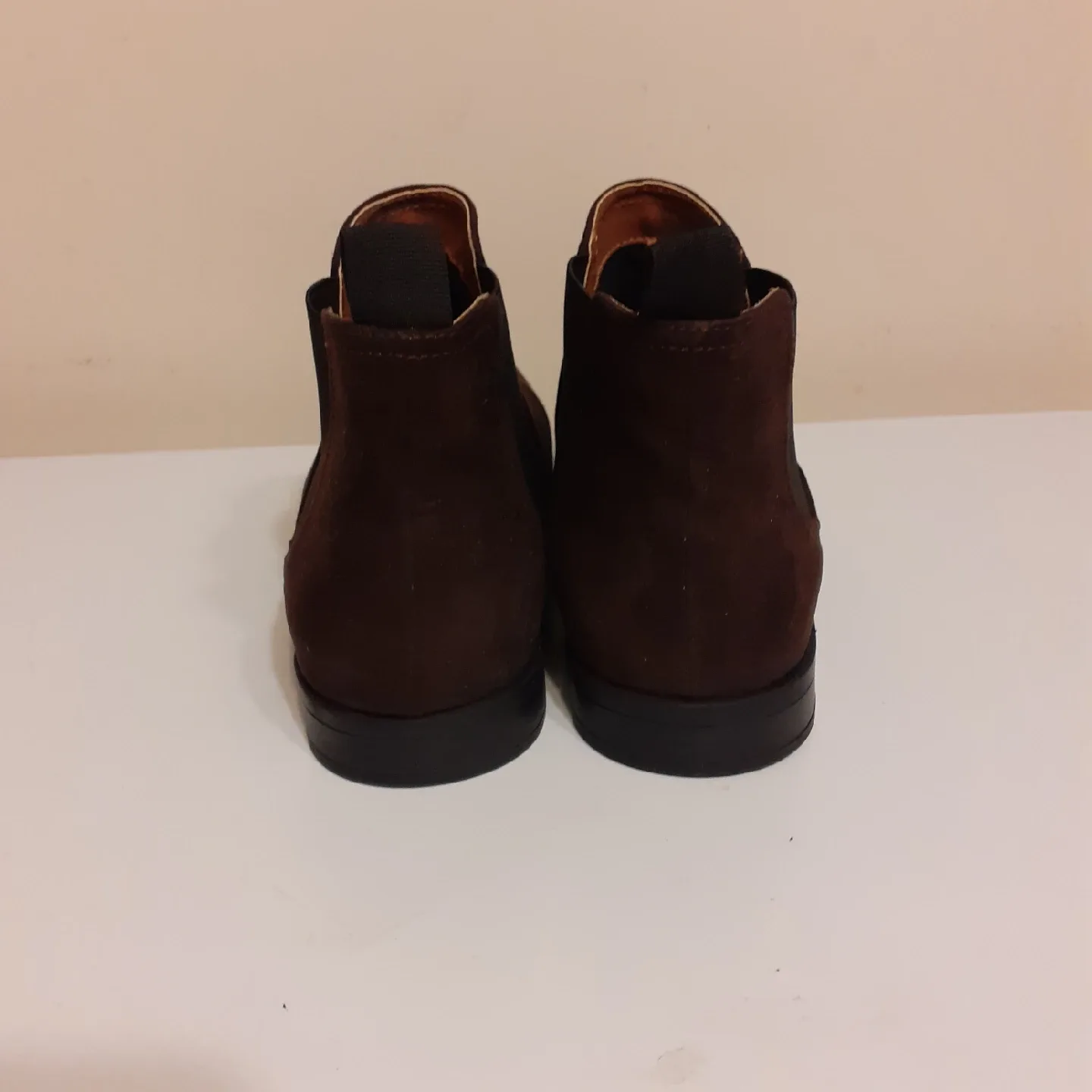 Worn Once ~ H&M Brown Chelsea Boots - Size 43 image indicator(3)