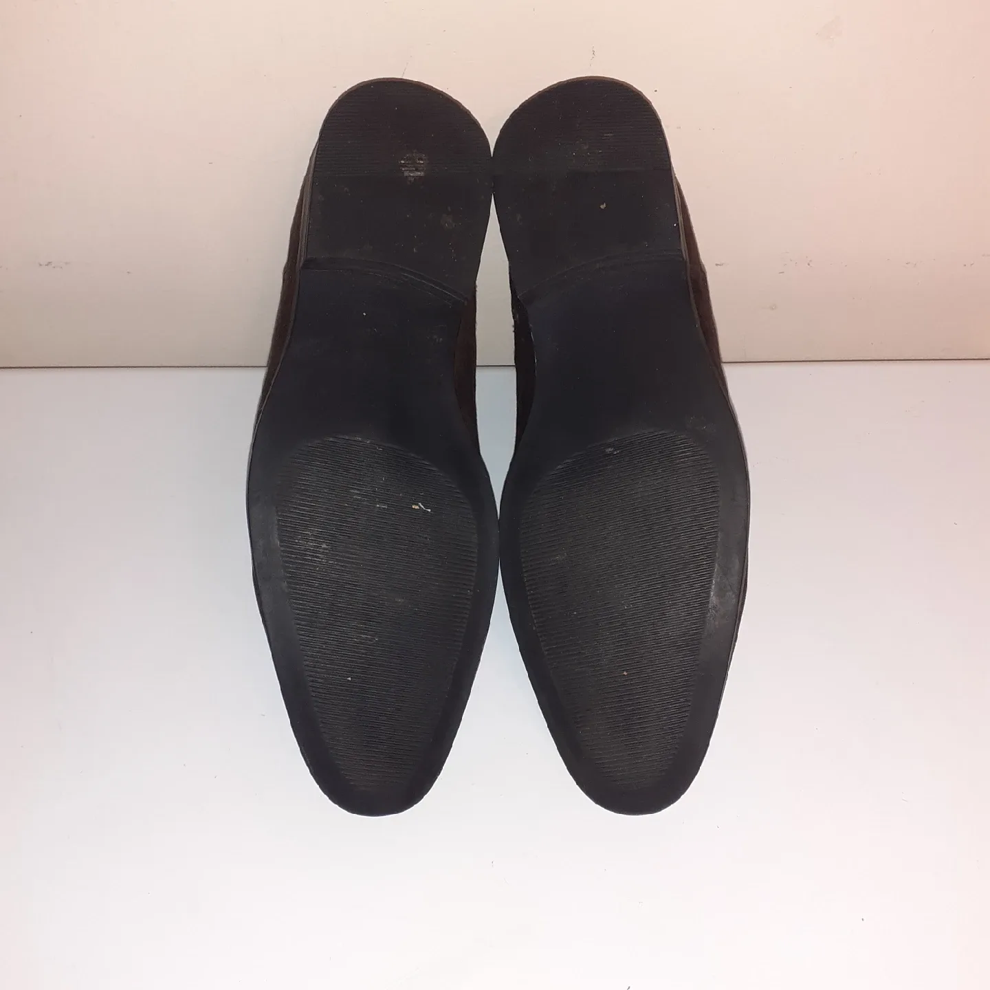 Worn Once ~ H&M Brown Chelsea Boots - Size 43 image indicator(5)