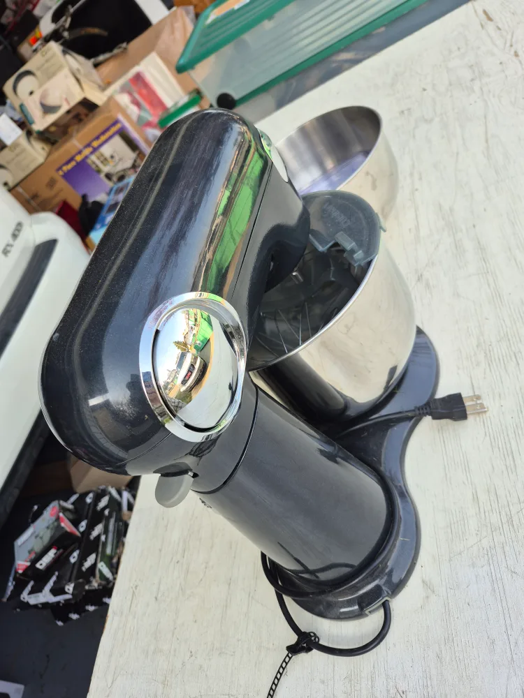 Cuisinart Stand Mixer - Black image indicator(4)