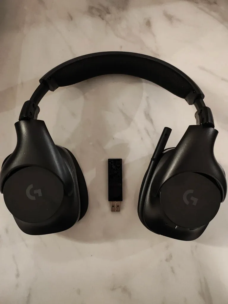 Logitech G533 wireless headset