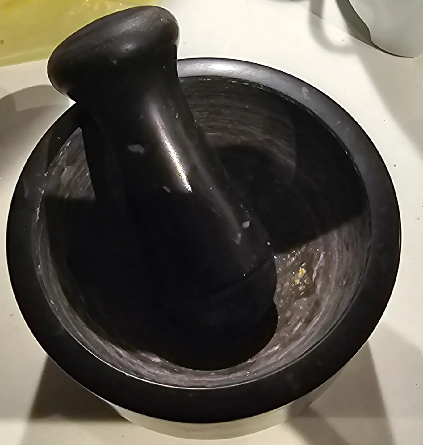 IKEA ÄDELSTEN Pestle and Mortar, Marble Black image indicator(2)