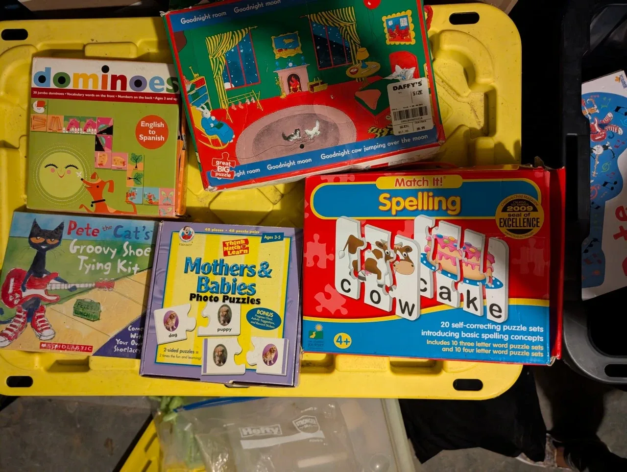 Kids' Puzzles & Games Bundle image indicator(2)