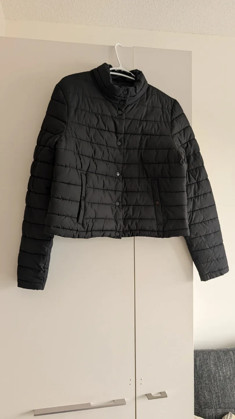 Superdry Studios Black Puffer Jacket - Size UK 12