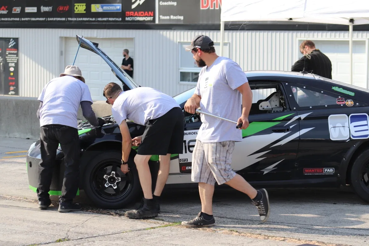 Seasonal Tire Swap image indicator(2)