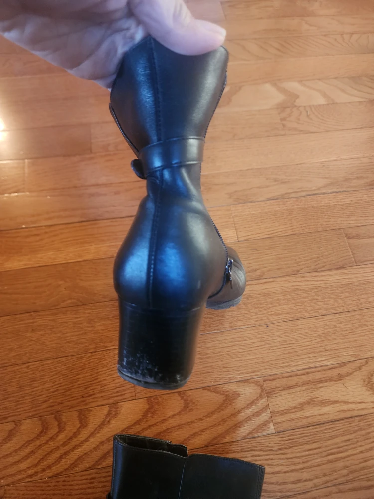 Aqua College Black Leather Ankle Boots - photo 4