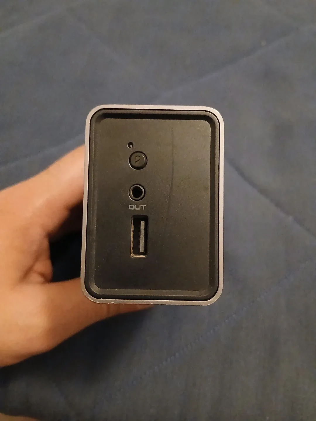 Braven 600 Portable Wireless Bluetooth Speaker image indicator(4)